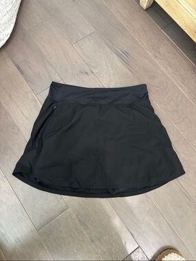 Old Navy Black Mini Skort